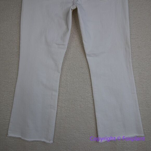 New! Madewell Cali Demi-Boot Jeans in Pure White: Raw-Hem Edition, 30 - Picture 9 of 15